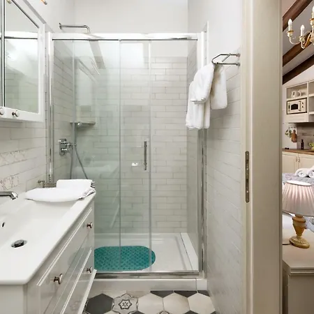 Monterosso Old Town * ロヴィニ