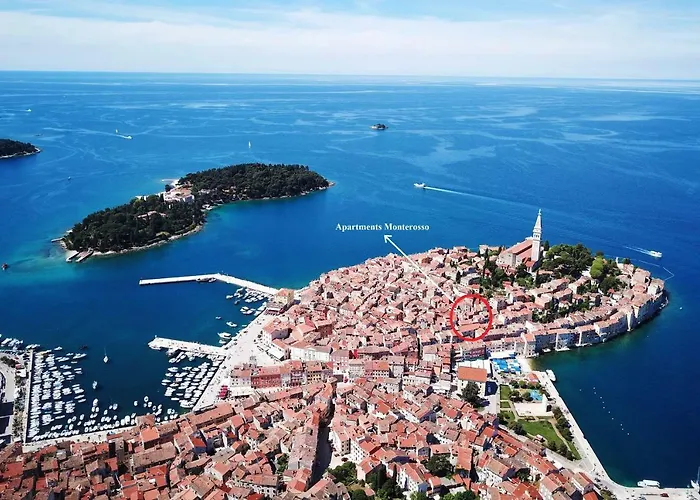 아파트 Monterosso Old Town