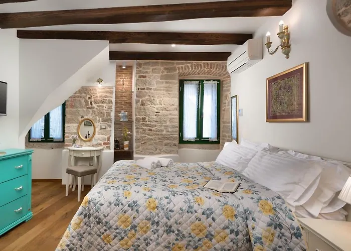 아파트 Monterosso Old Town 로비니