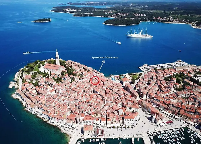 Monterosso Old Town Apartamento *